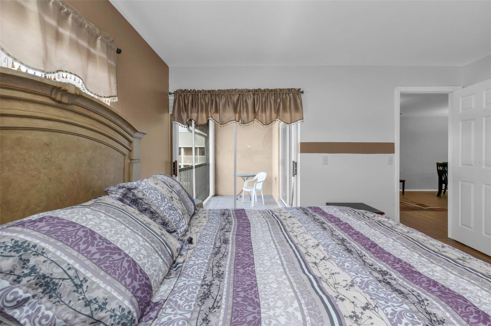 LAKES EDGE PH 04 - Residential