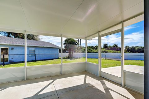 A home in PORT CHARLOTTE