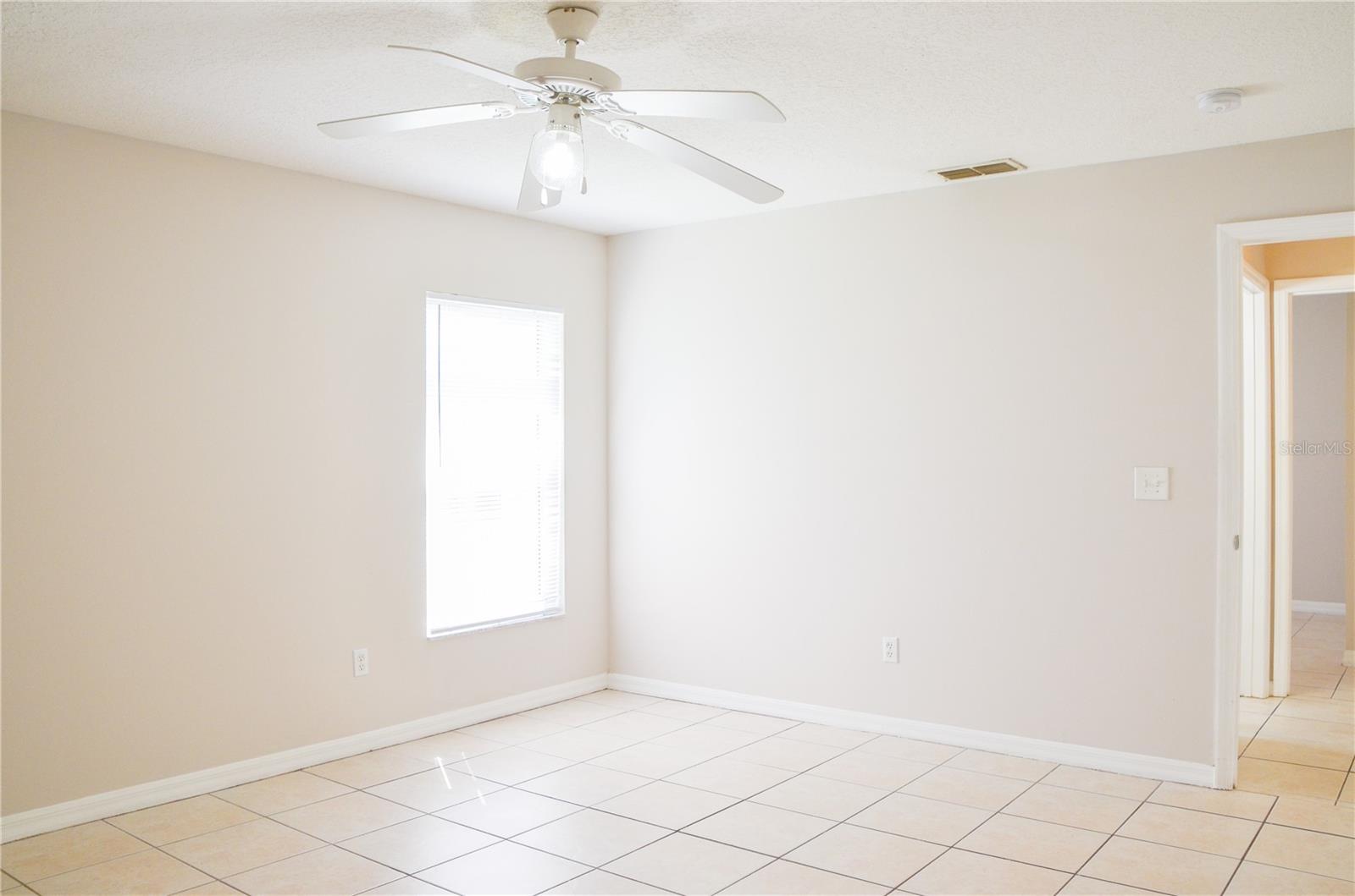 PINE GROVE - Residential Lease