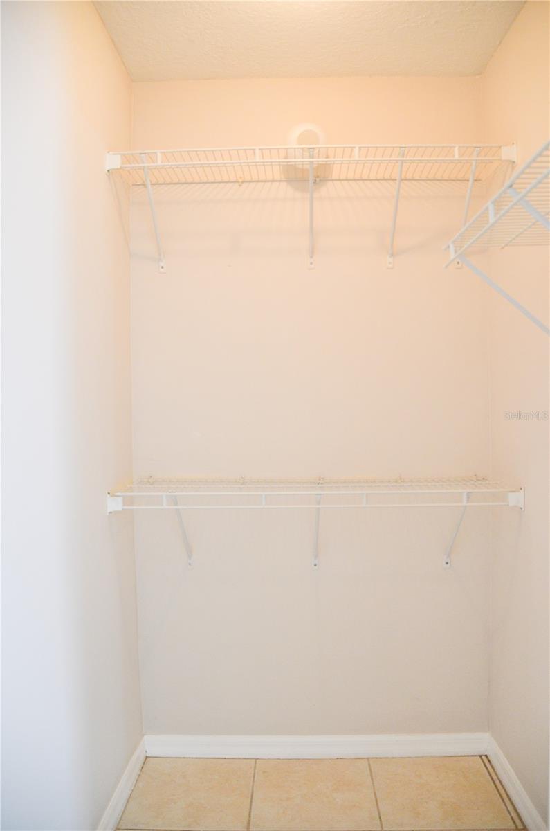 PINE GROVE - Residential Lease