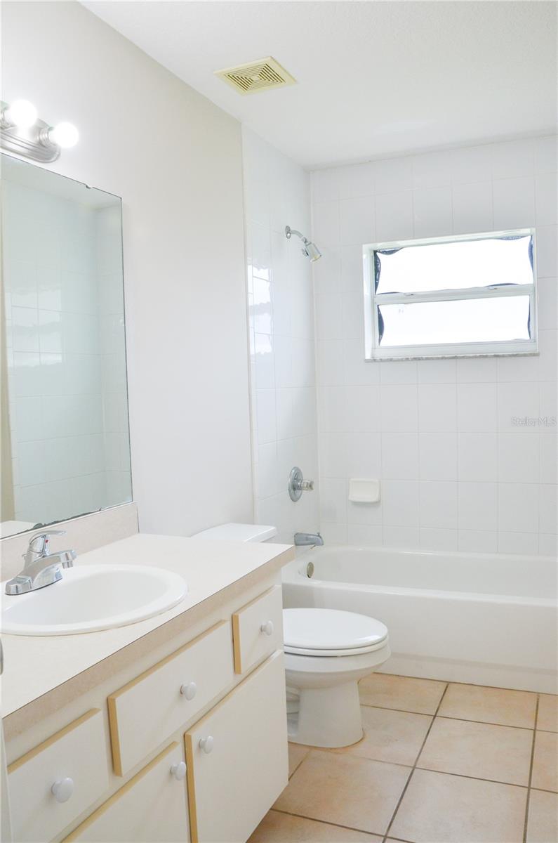 PINE GROVE - Residential Lease