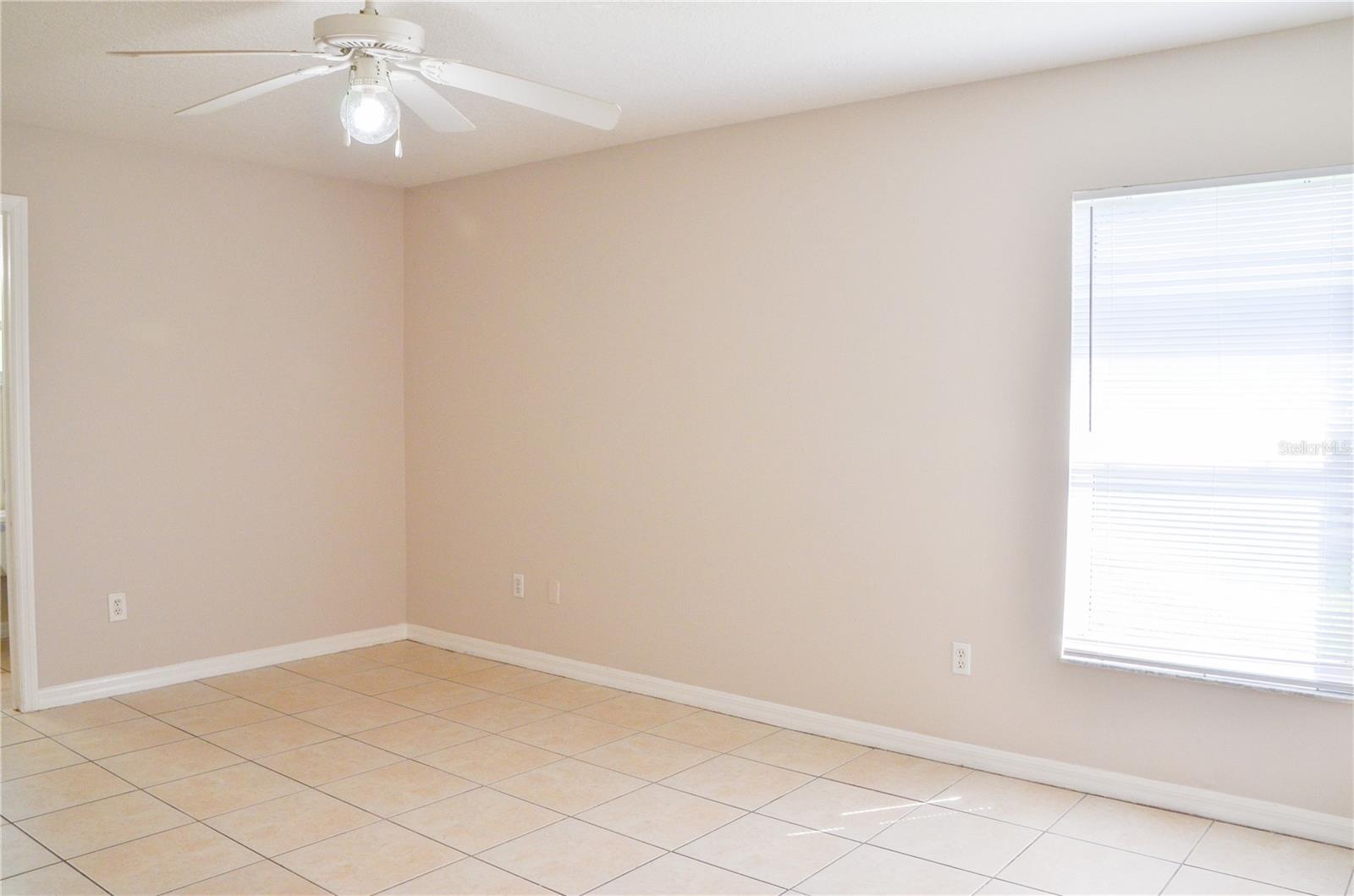 PINE GROVE - Residential Lease