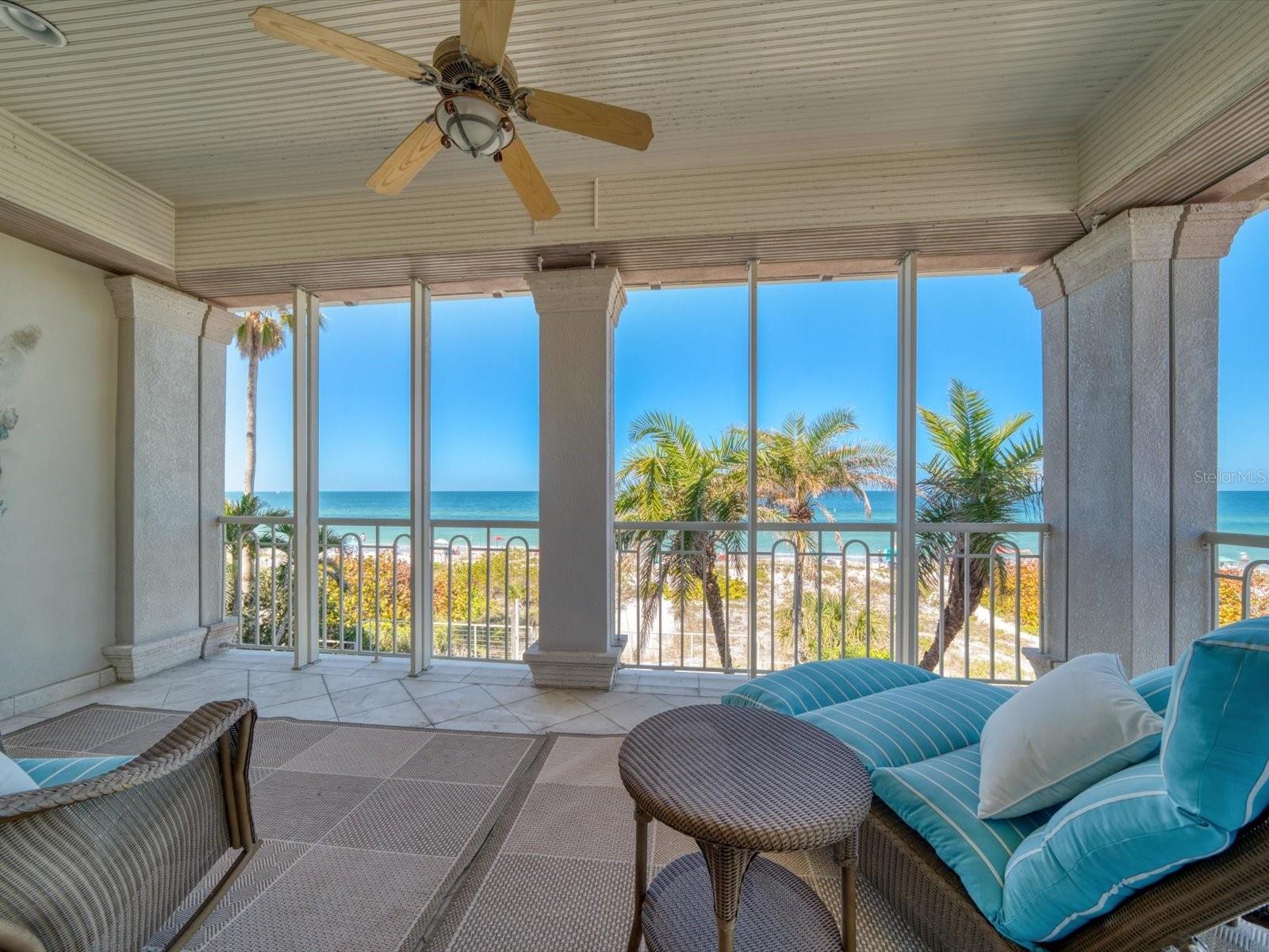 LA CABANA CONDO - Residential