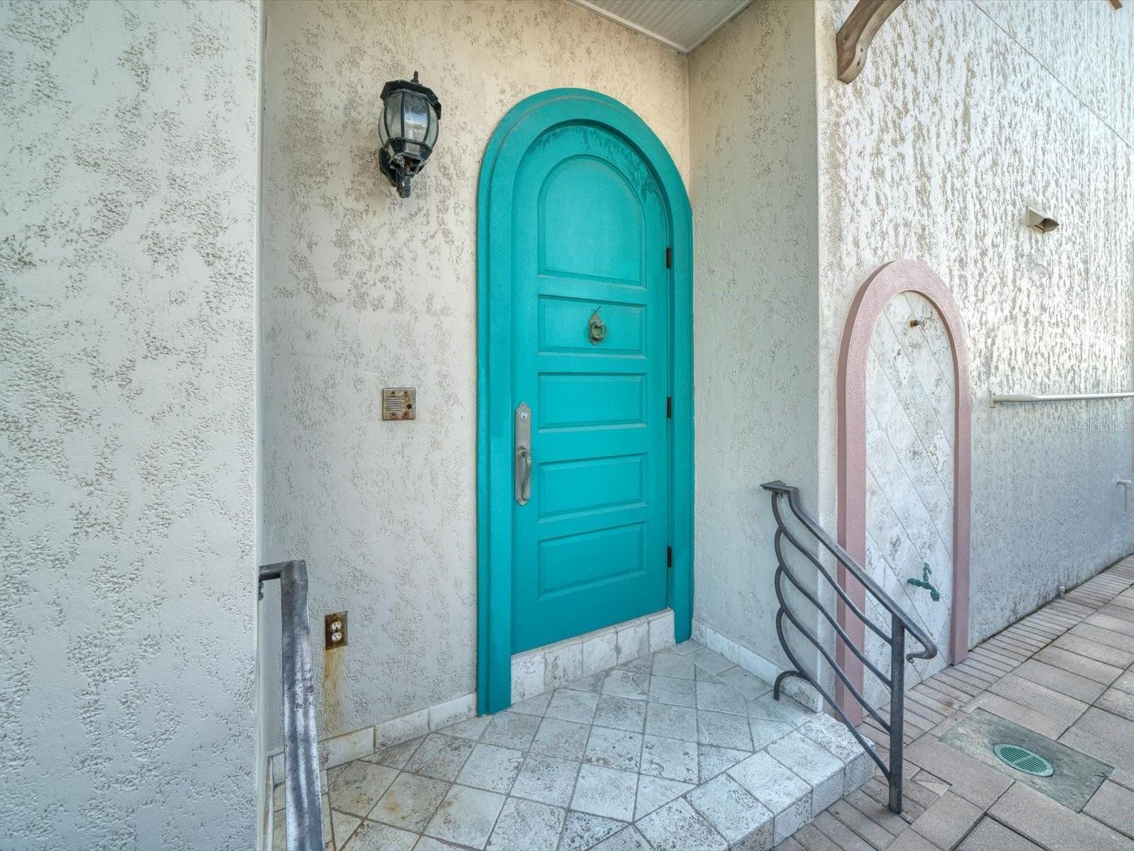 LA CABANA CONDO - Residential