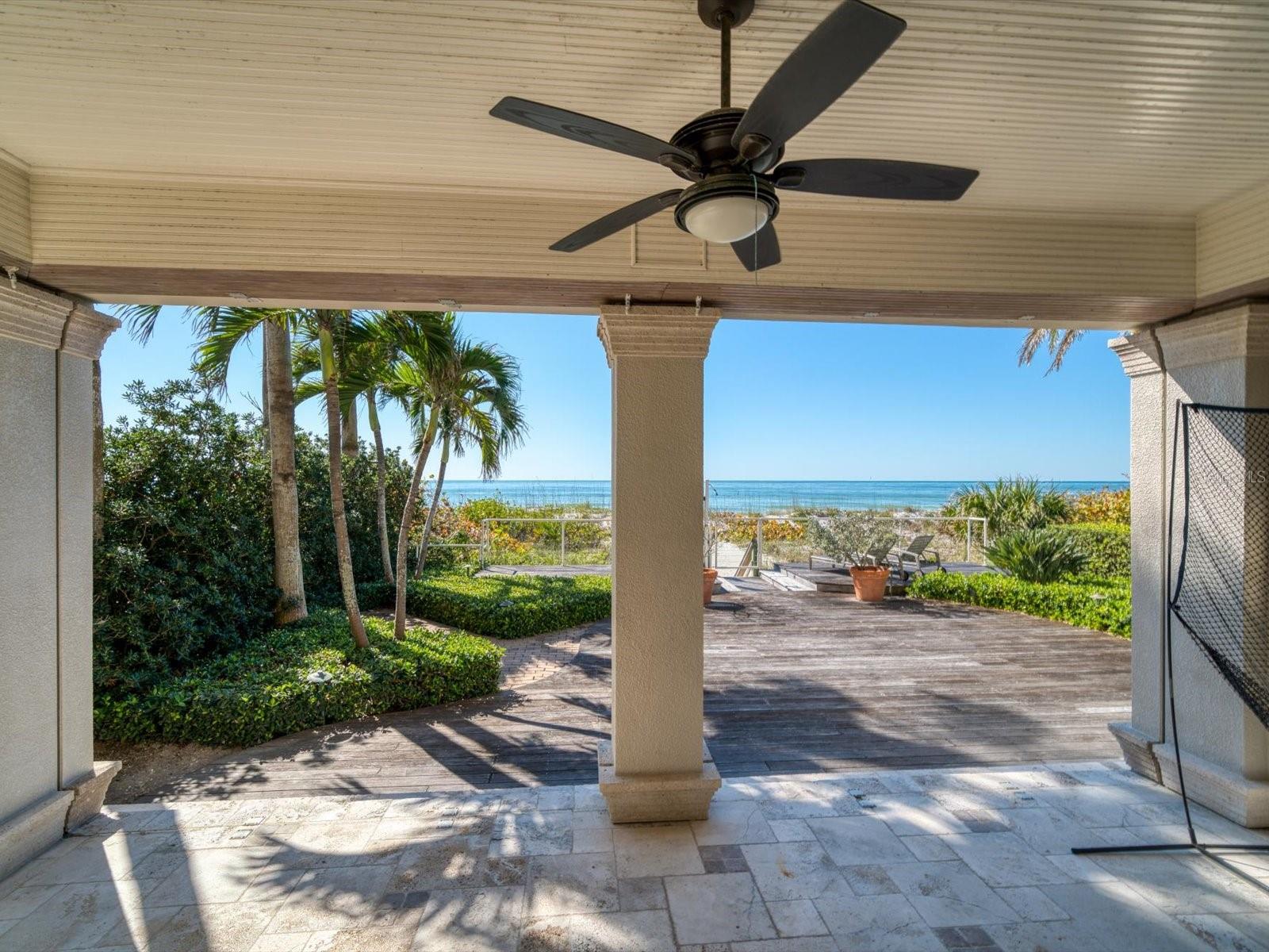 LA CABANA CONDO - Residential