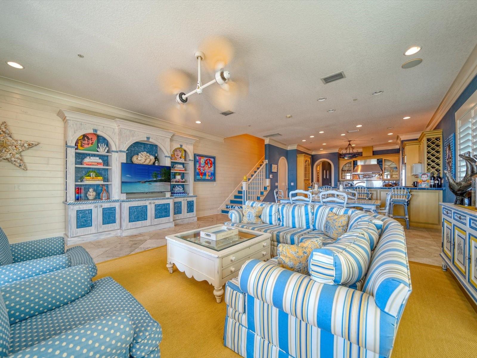 LA CABANA CONDO - Residential