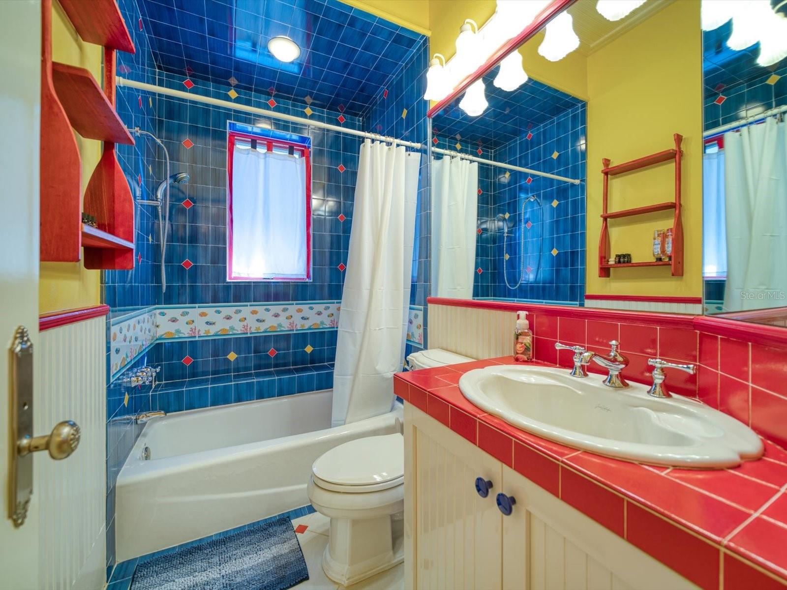 LA CABANA CONDO - Residential