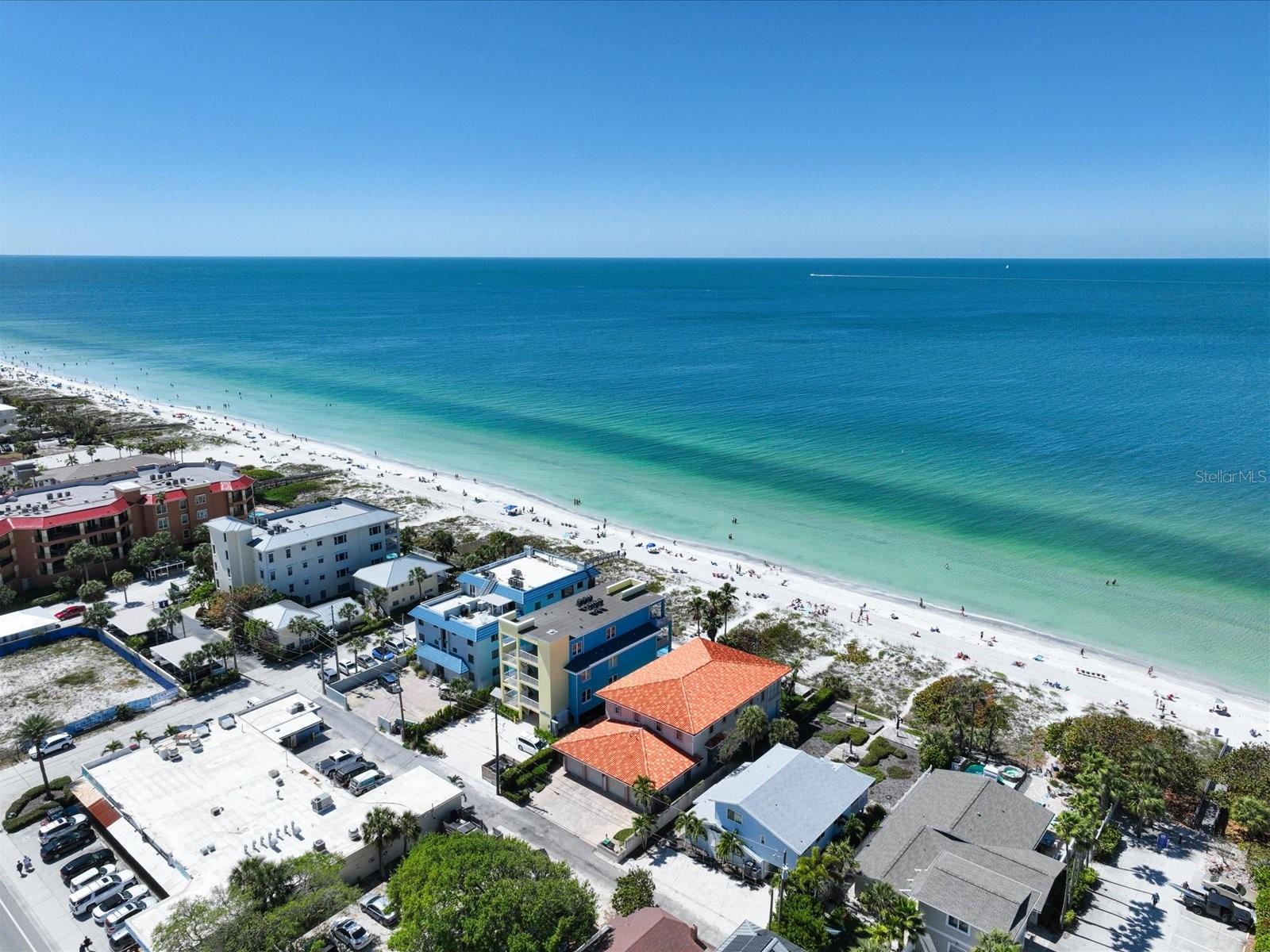 LA CABANA CONDO - Residential