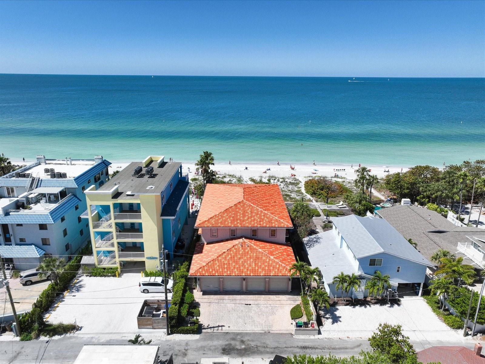 LA CABANA CONDO - Residential