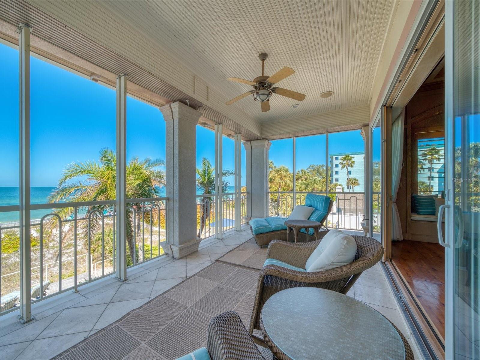 LA CABANA CONDO - Residential