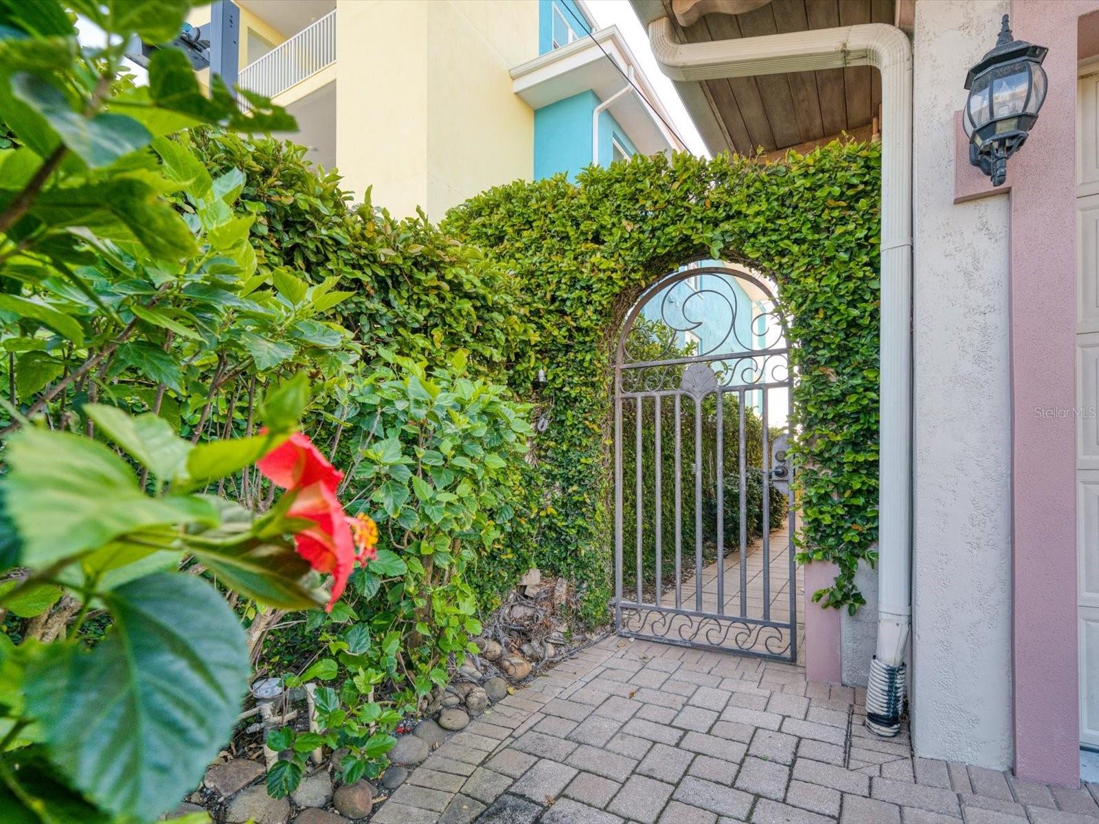 LA CABANA CONDO - Residential