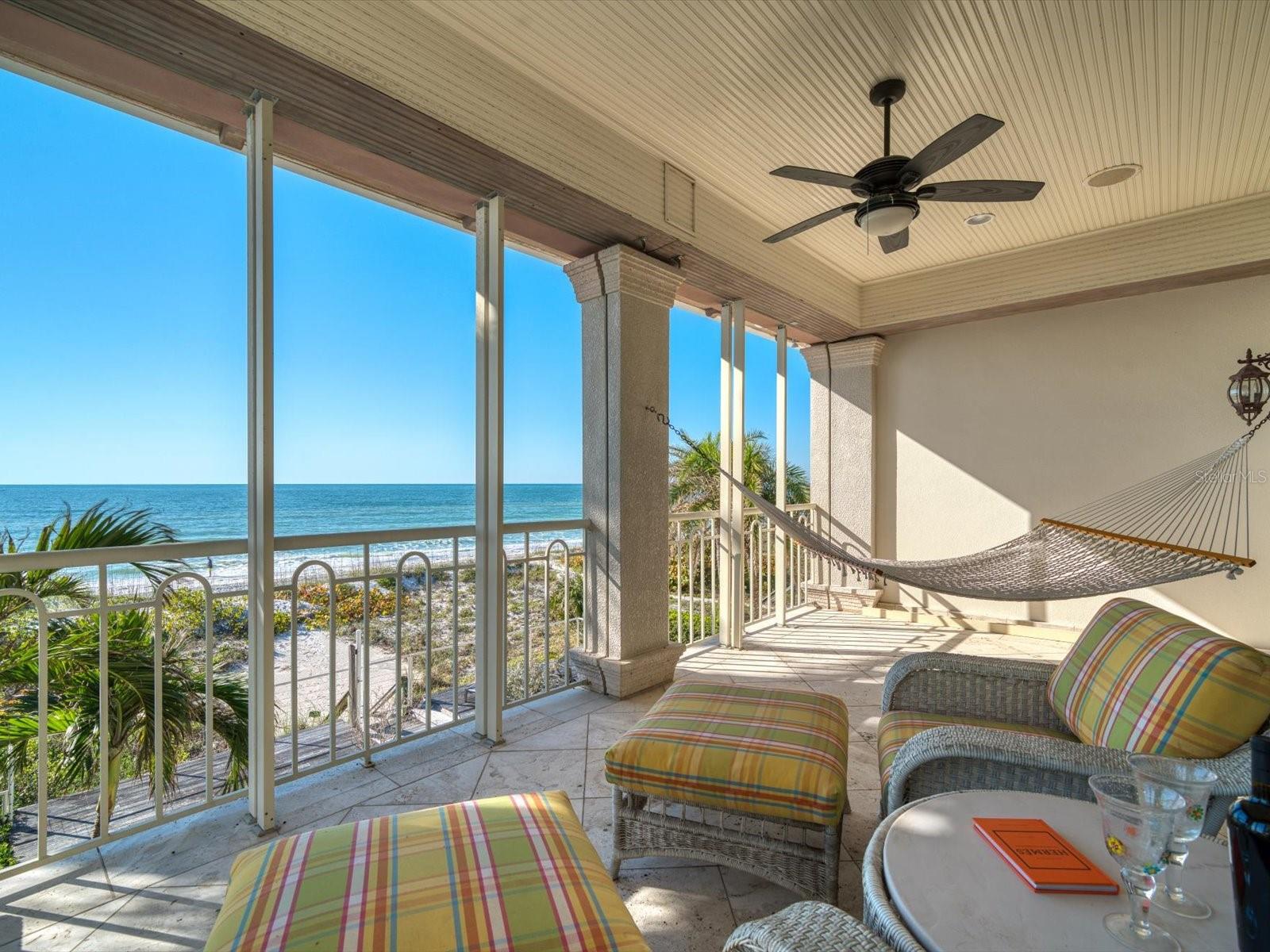 LA CABANA CONDO - Residential