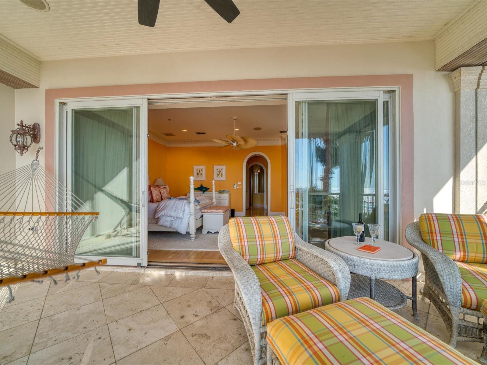 LA CABANA CONDO - Residential