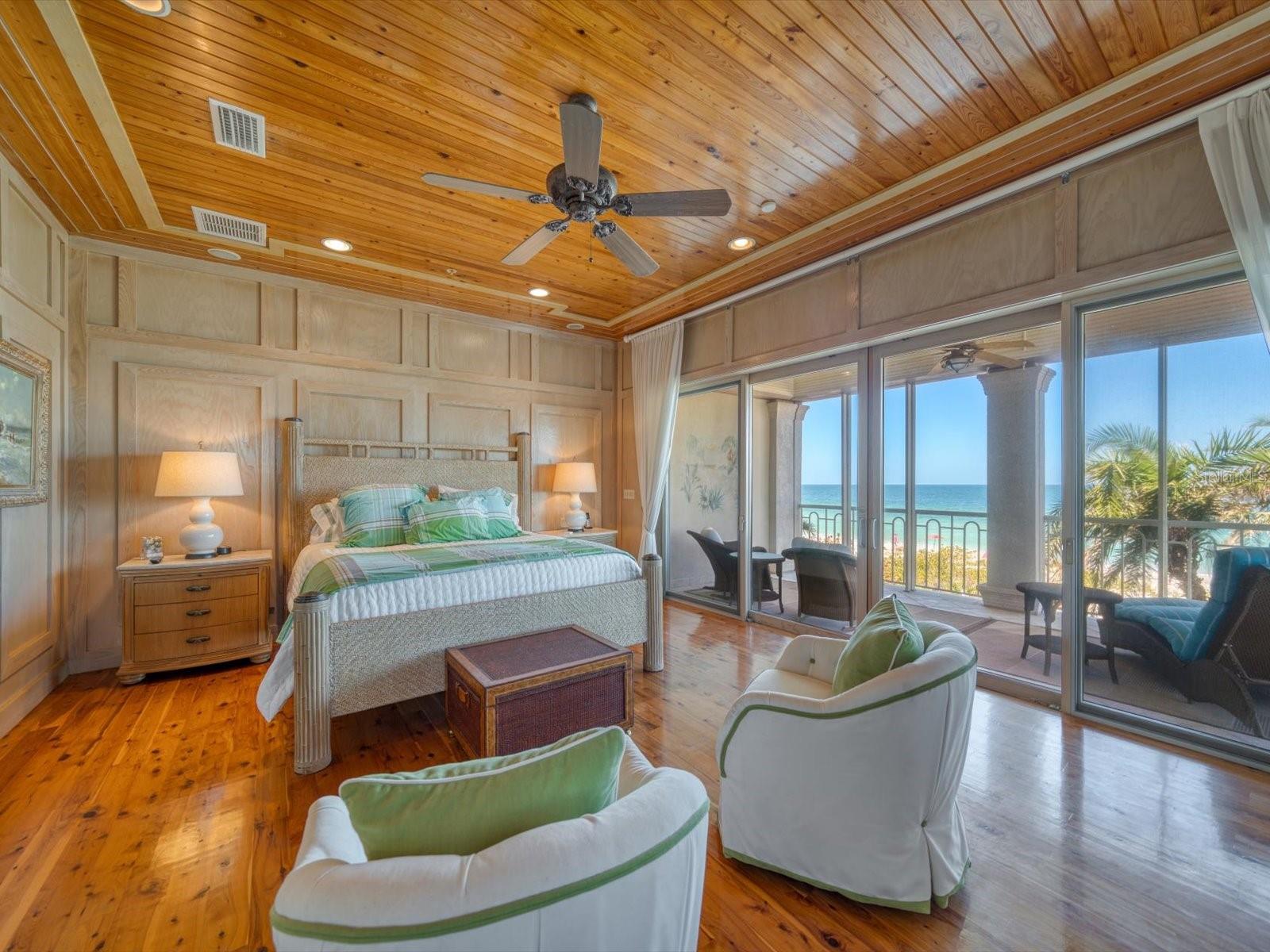 LA CABANA CONDO - Residential