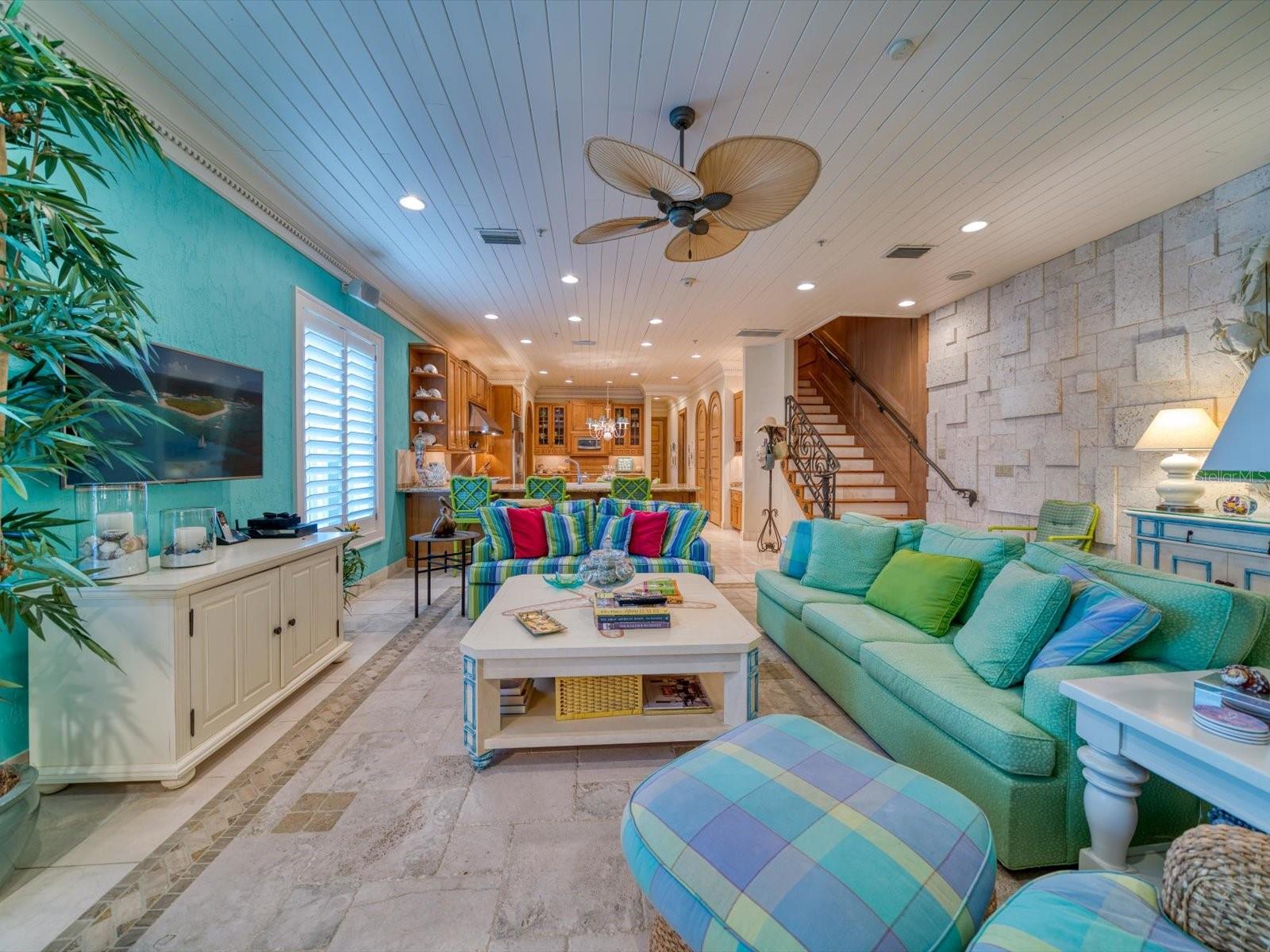 LA CABANA CONDO - Residential