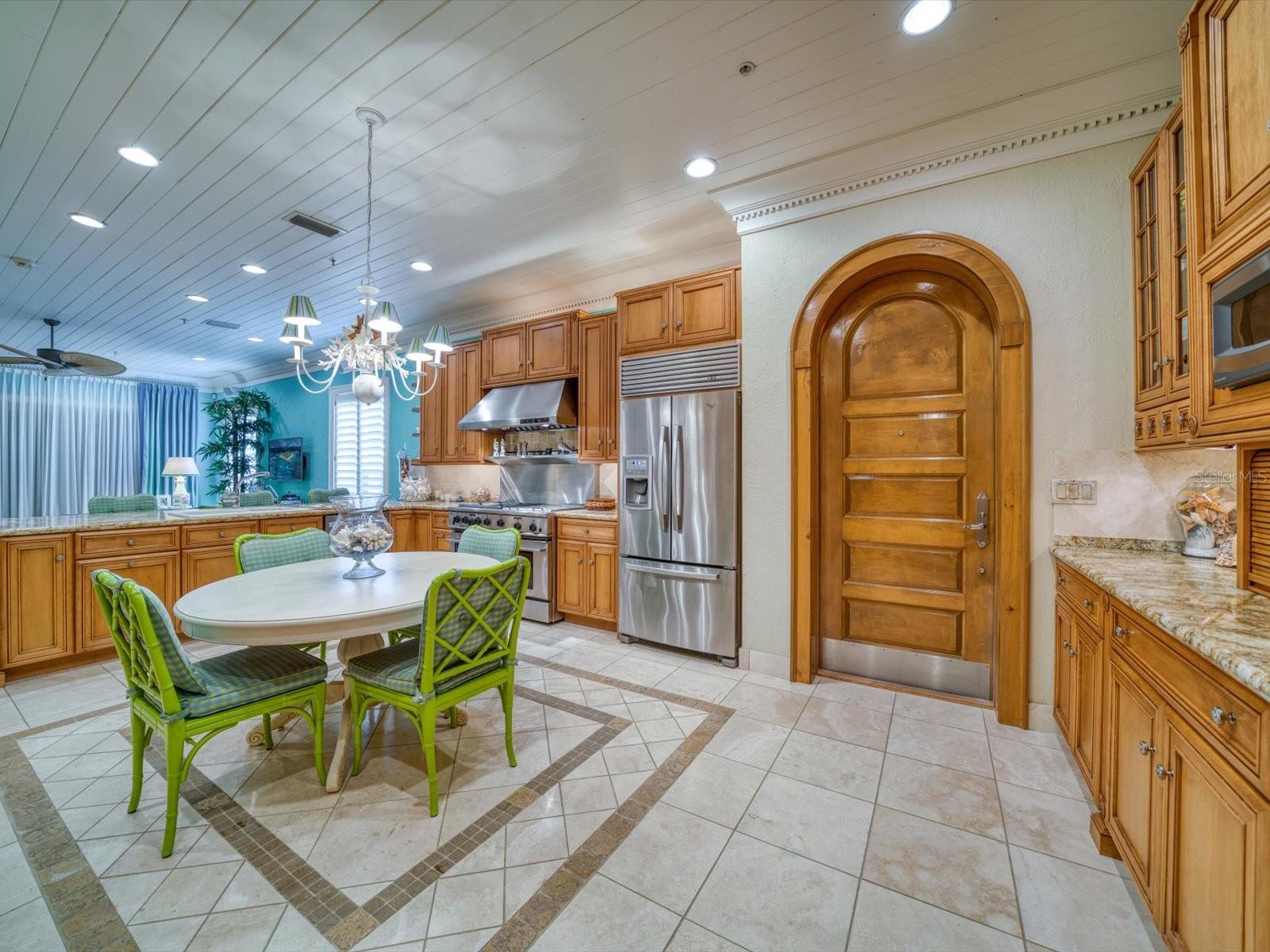 LA CABANA CONDO - Residential