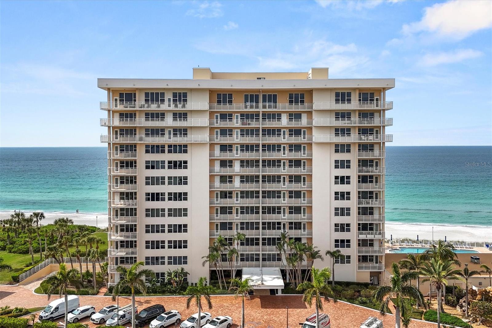 LONGBOAT KEY TOWERS - Residential