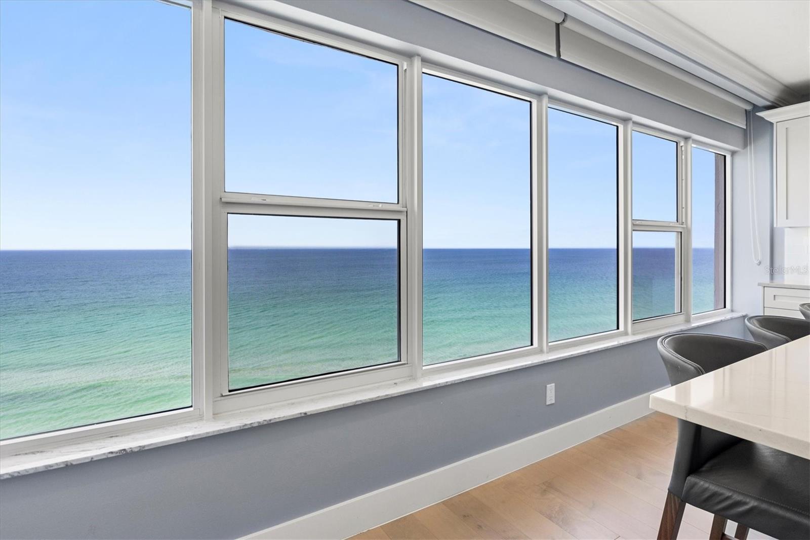 LONGBOAT KEY TOWERS - Residential