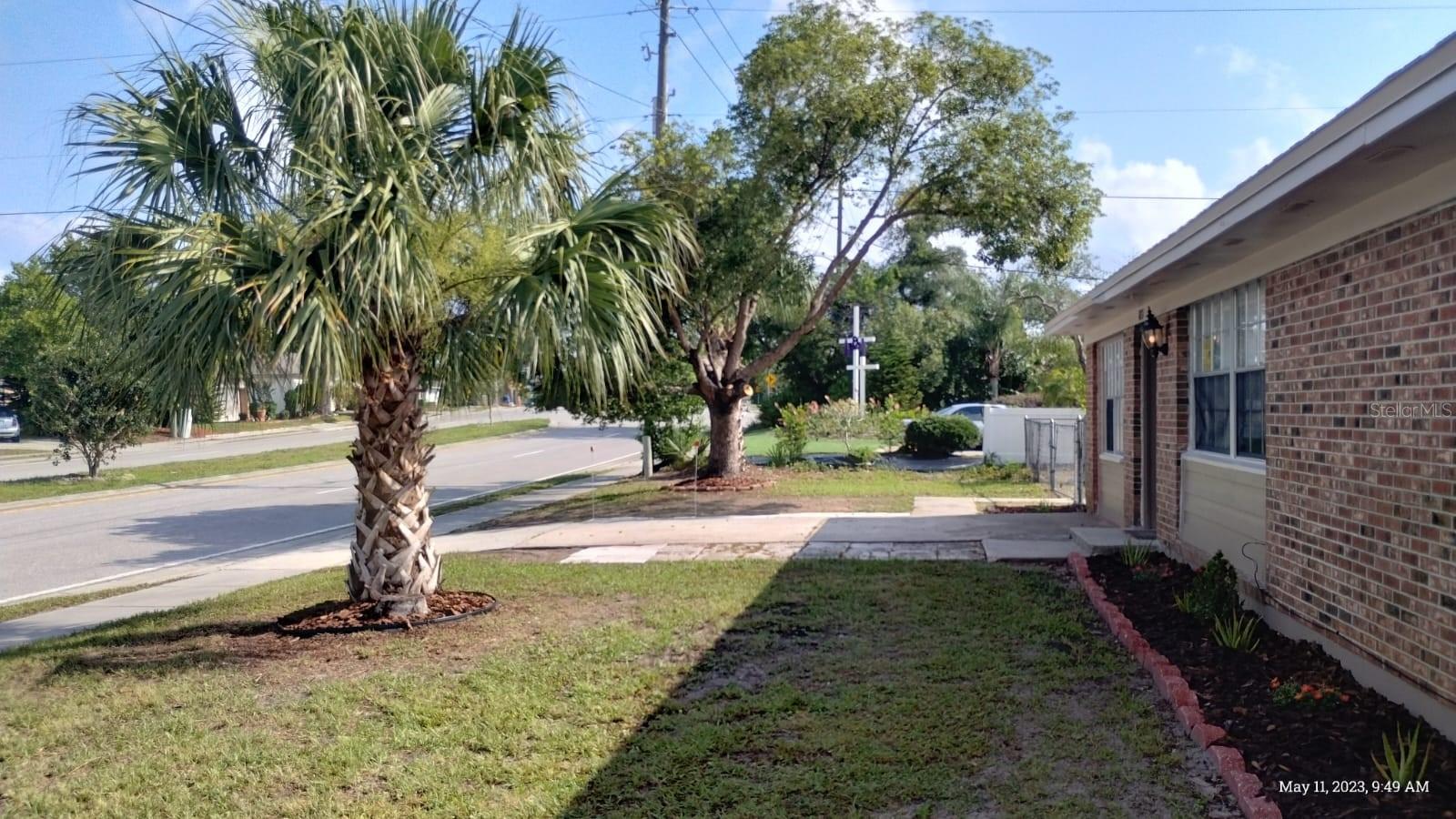 Photo 23 of 23 of 1831 N NORMANDY BOULEVARD house