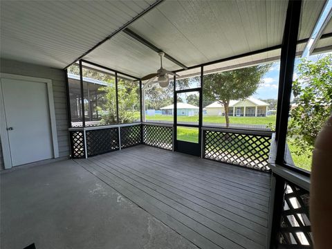 A home in WINTER HAVEN