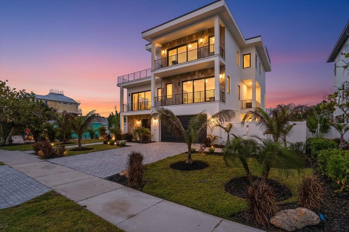 ENGLEWOOD SHORES - Residential