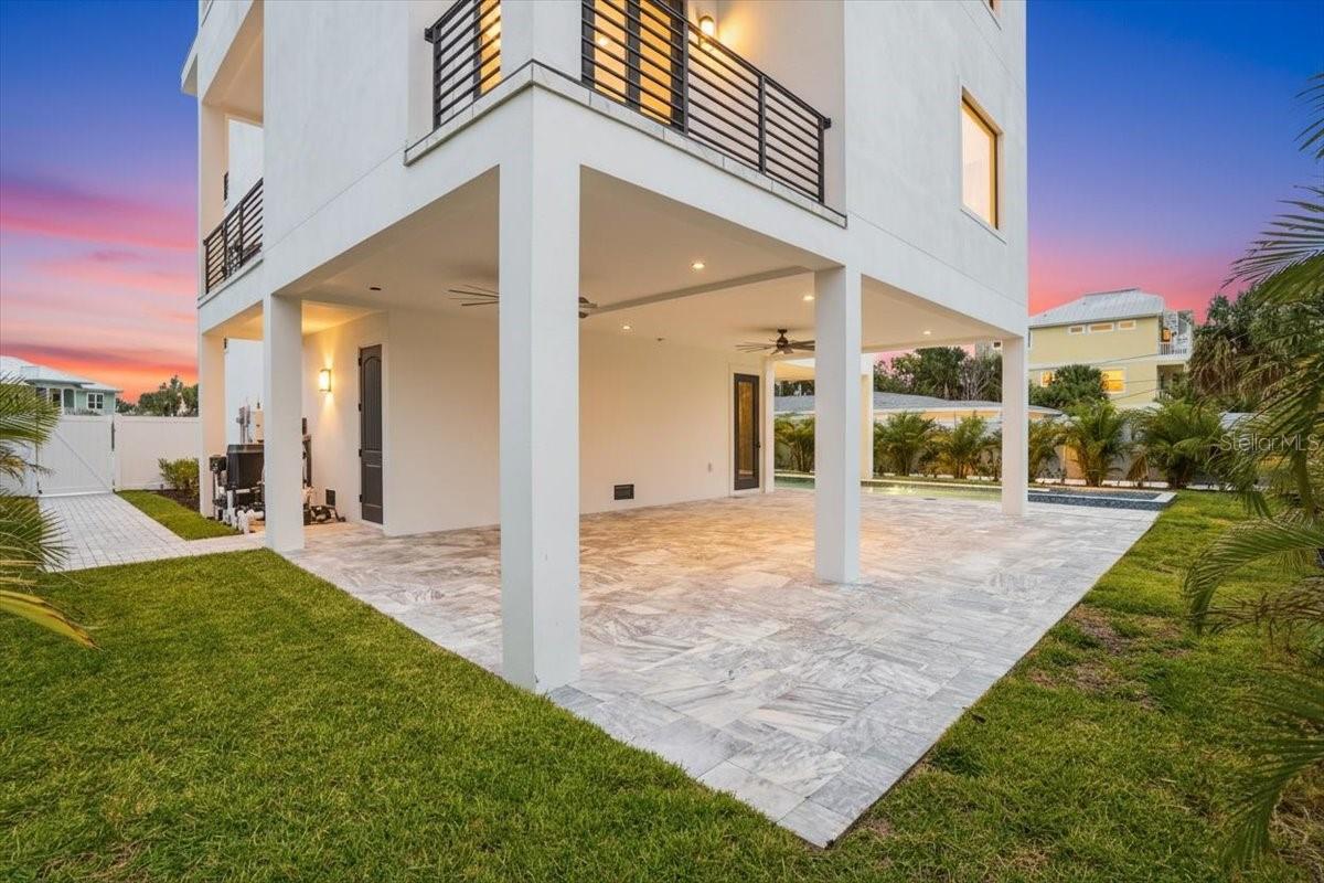 ENGLEWOOD SHORES - Residential