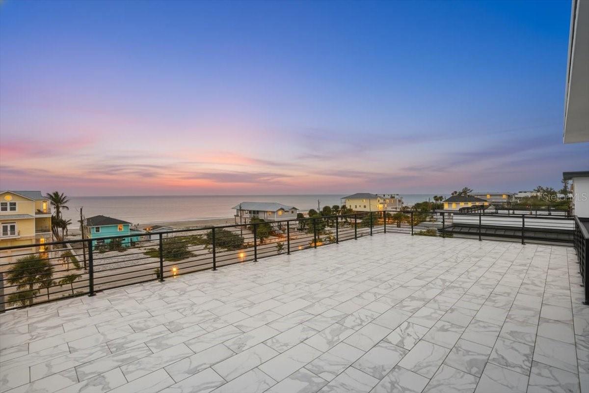 ENGLEWOOD SHORES - Residential