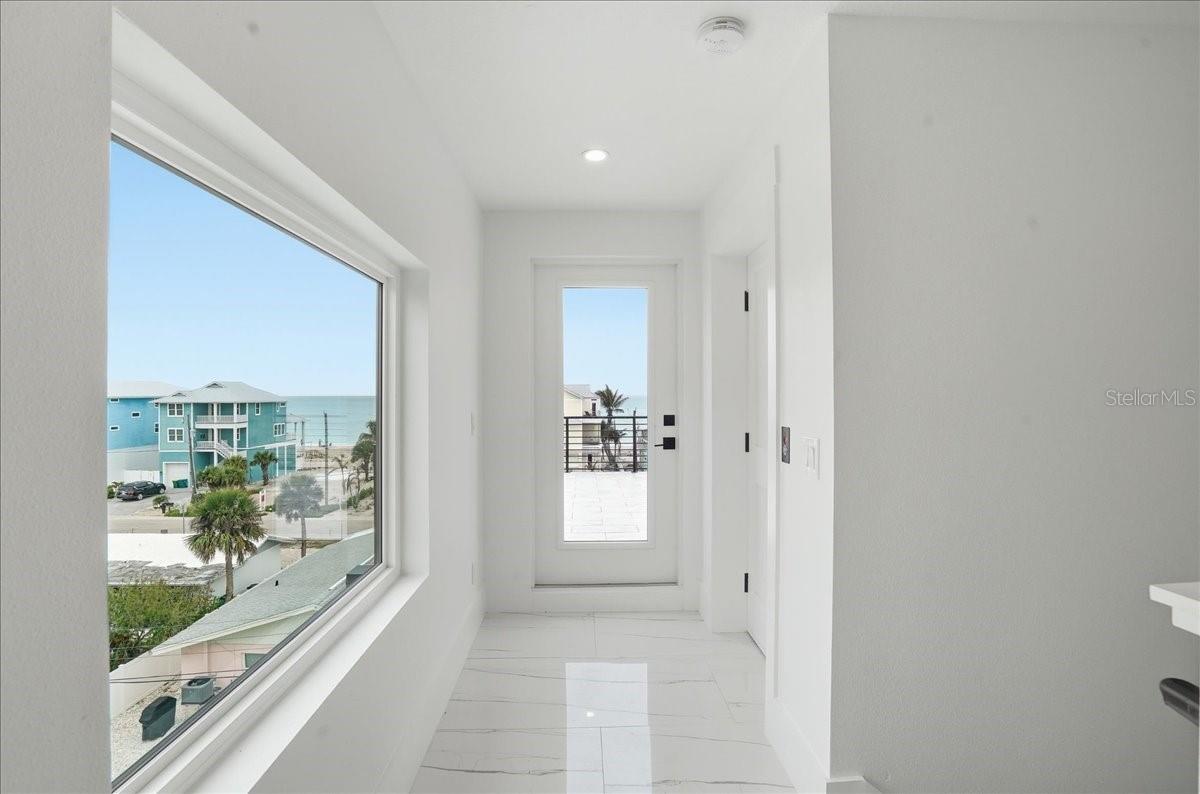 ENGLEWOOD SHORES - Residential