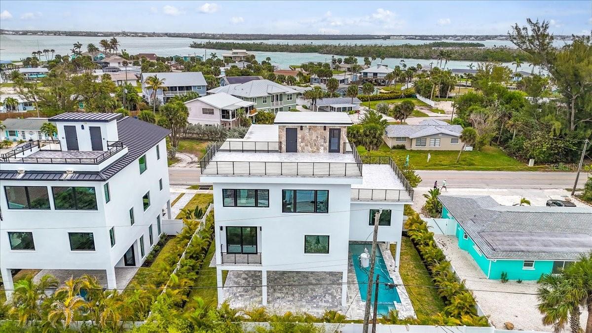 ENGLEWOOD SHORES - Residential