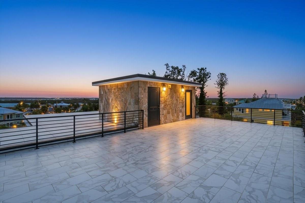 ENGLEWOOD SHORES - Residential