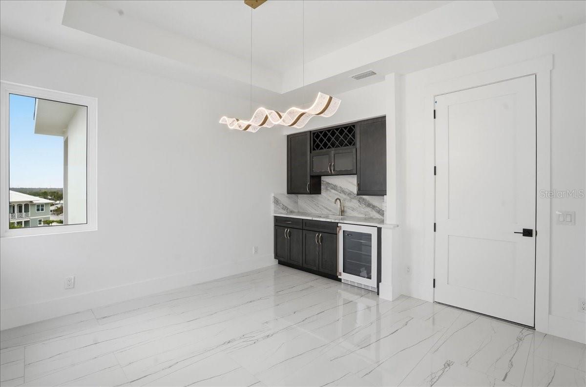 ENGLEWOOD SHORES - Residential