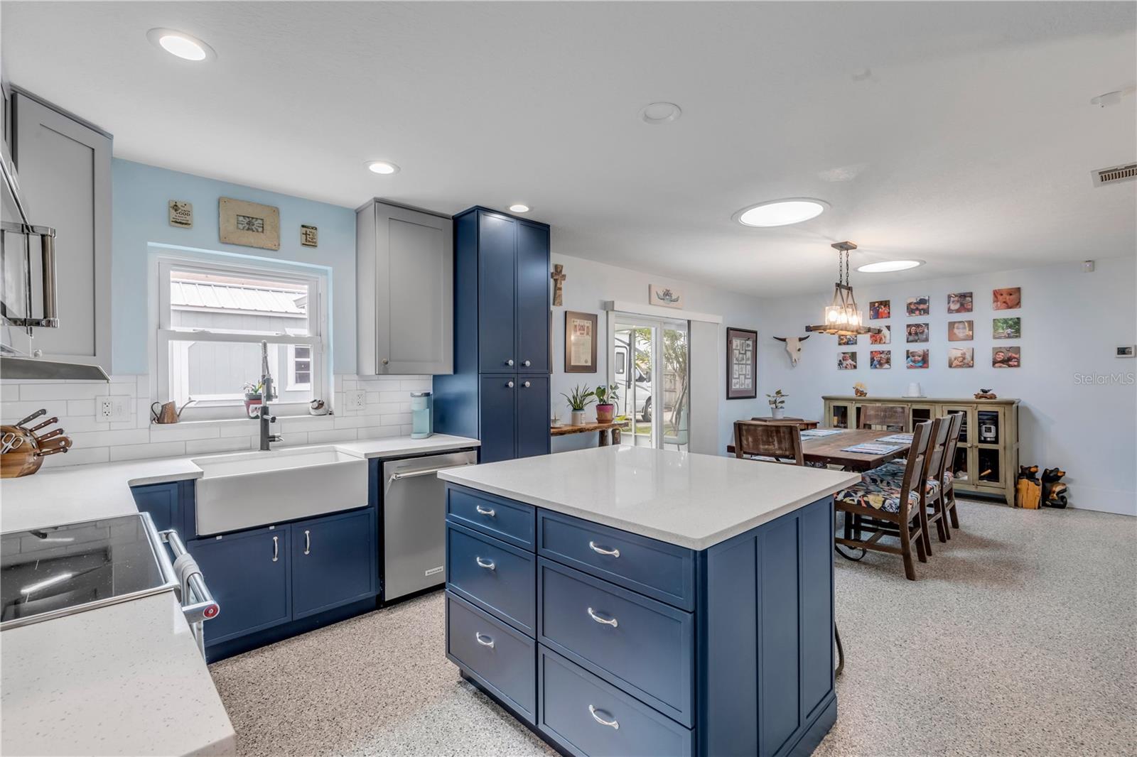 LANTERN PARK UNITS 01 & 02 - Residential