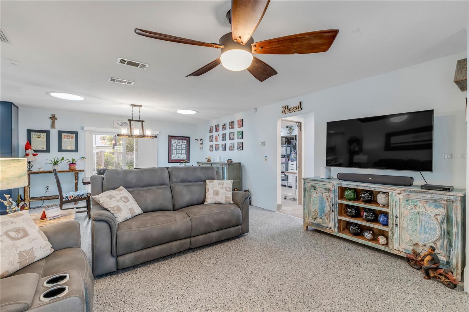 LANTERN PARK UNITS 01 & 02 - Residential