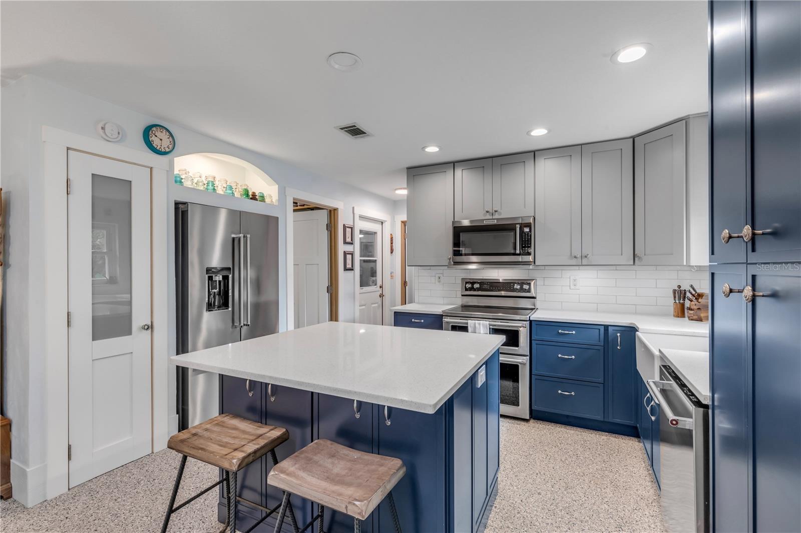 LANTERN PARK UNITS 01 & 02 - Residential