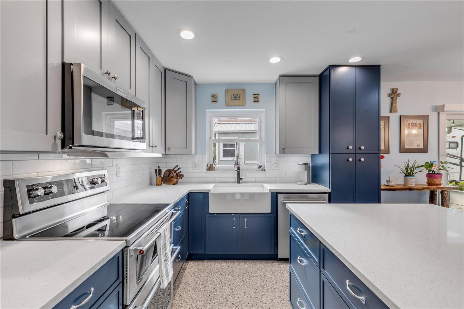 LANTERN PARK UNITS 01 & 02 - Residential