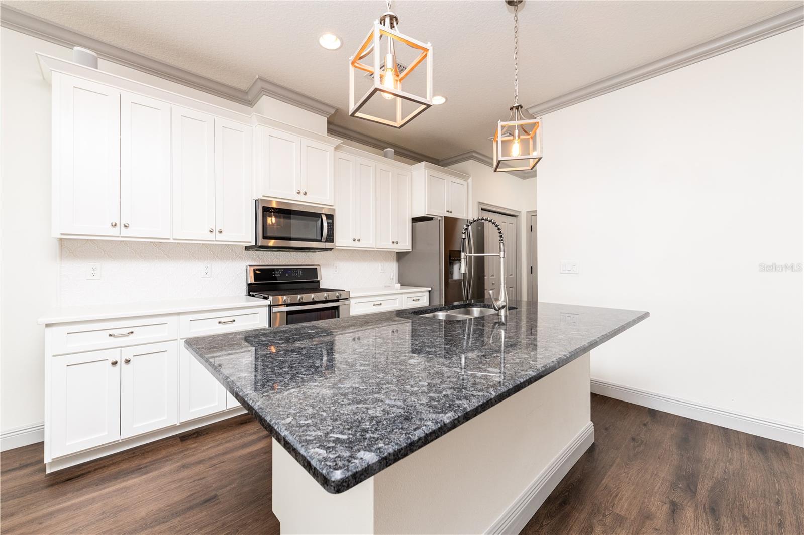 4721 SE 25TH LOOP