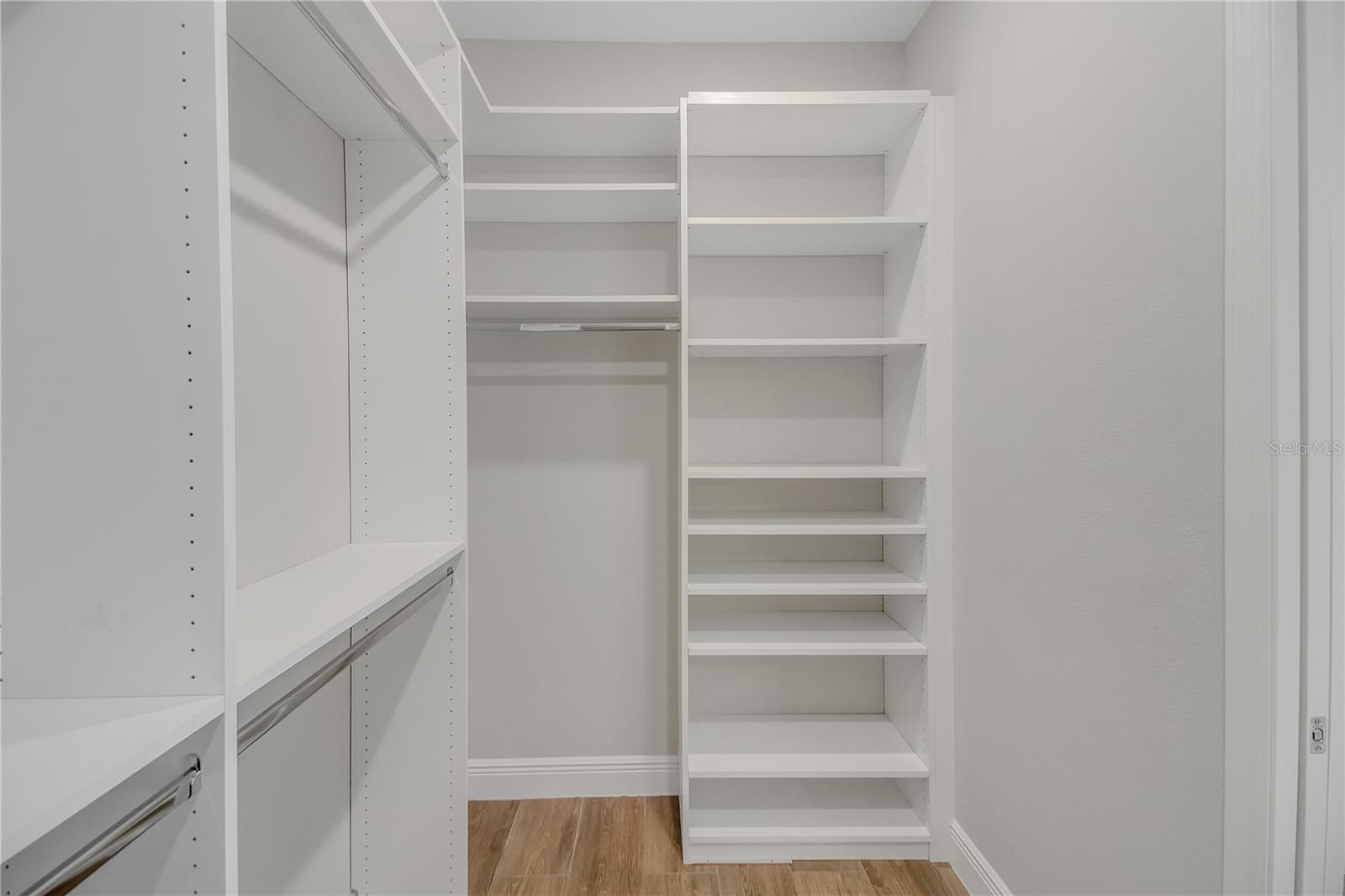 GREEN KEY VILLAGE PH 3 REP - Residential