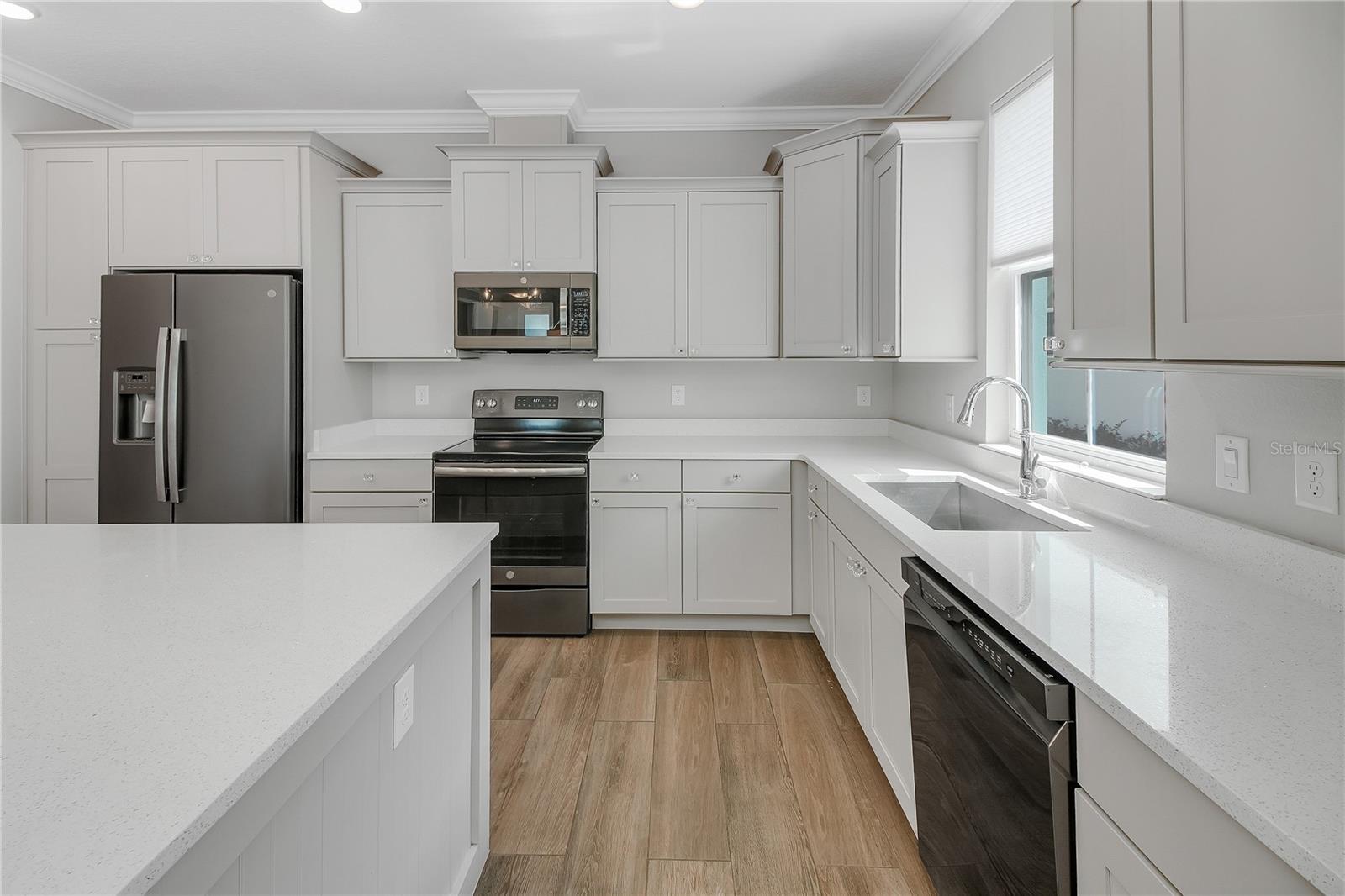 GREEN KEY VILLAGE PH 3 REP - Residential