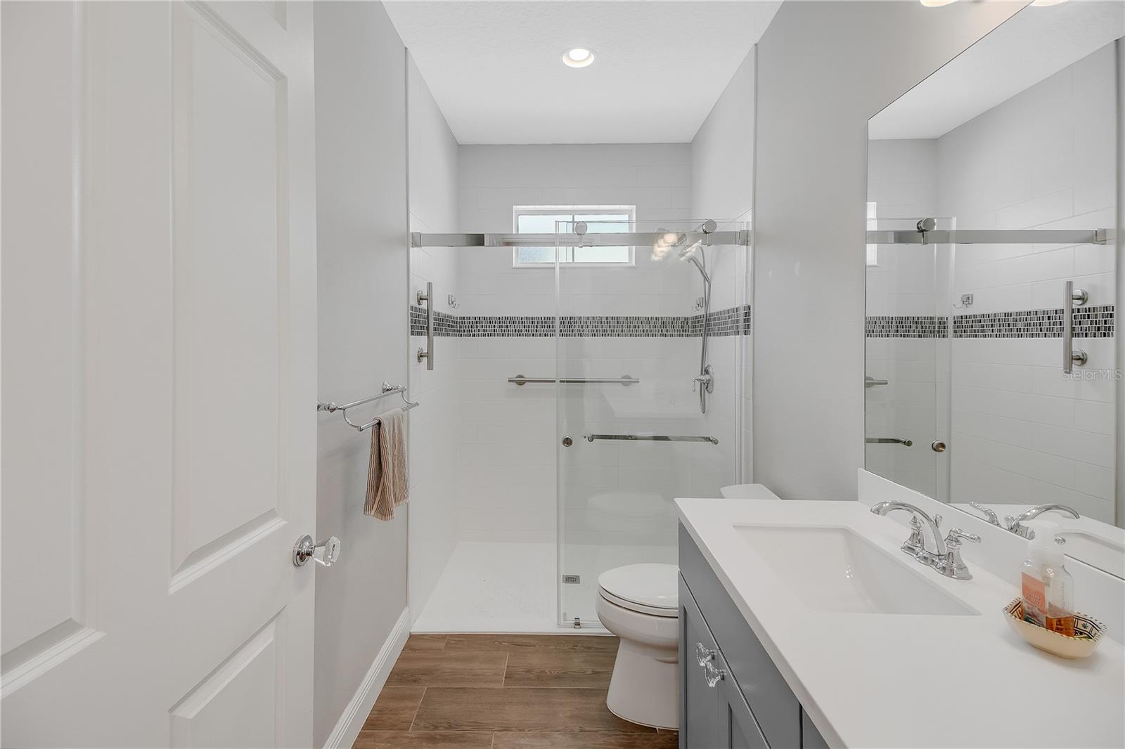 GREEN KEY VILLAGE PH 3 REP - Residential