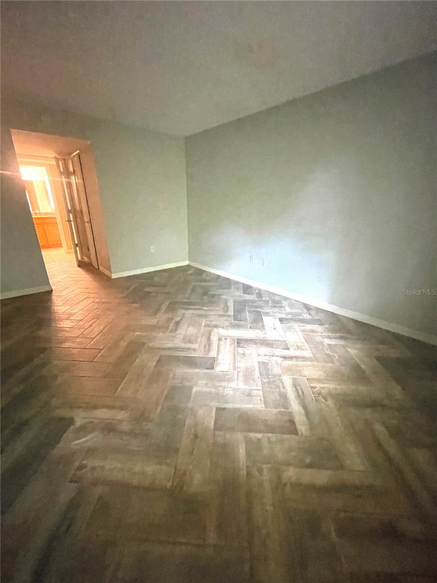 PARK VIEW CONDOMINIUMS - Residential