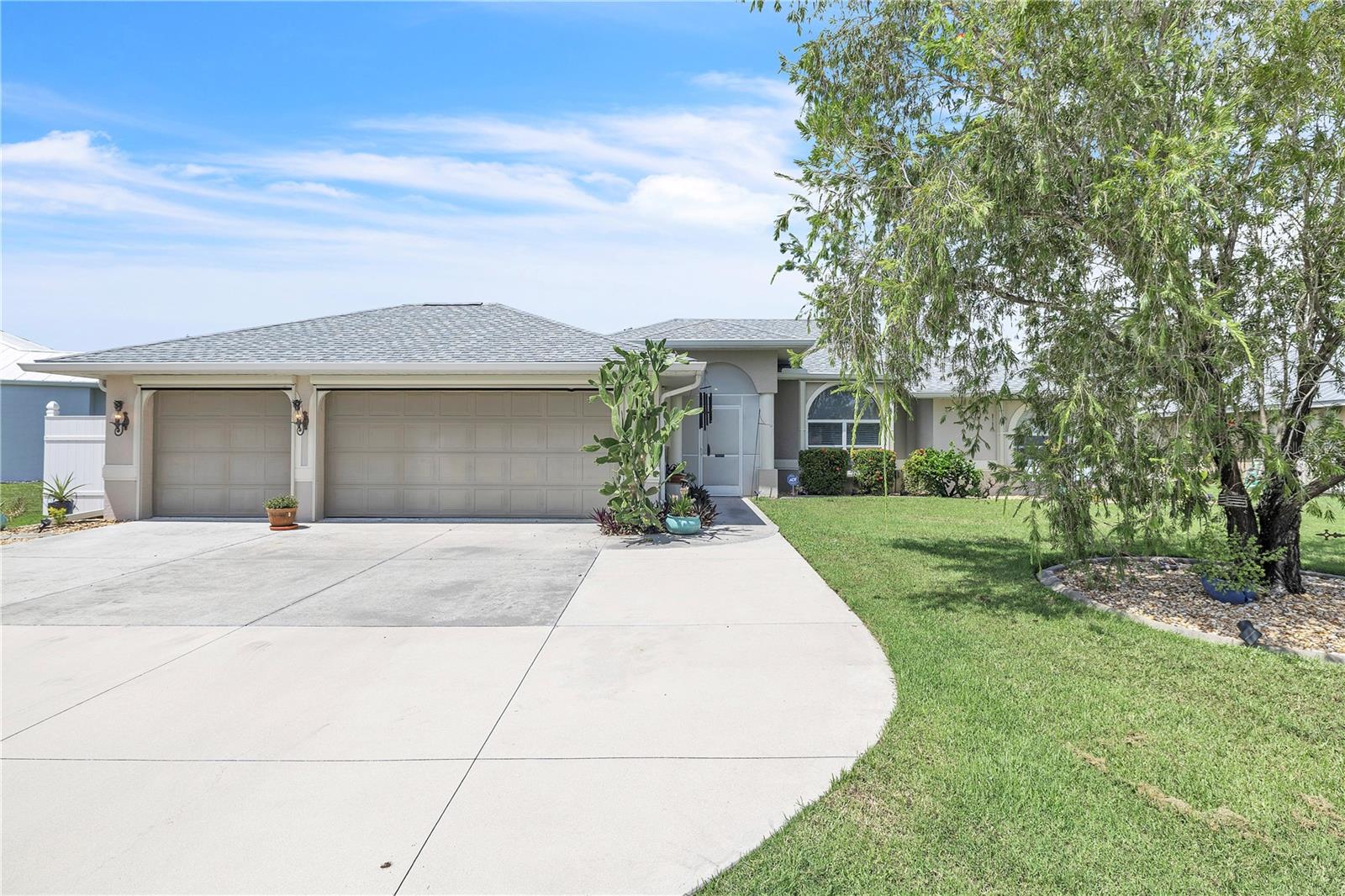 7547 COCO PLUM, PUNTA GORDA, FL, 33955 3 7547 COCO PLUM
