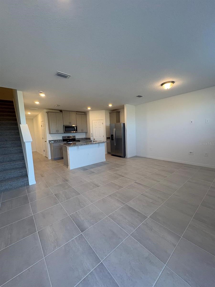 CAGAN CROSSINGS WEST - Residential Lease