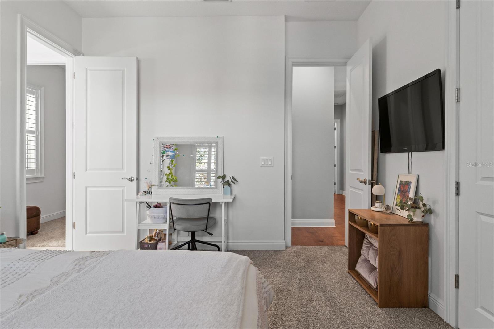 DAVIS ISLANDS PB10 PG52 TO 57 - Residential