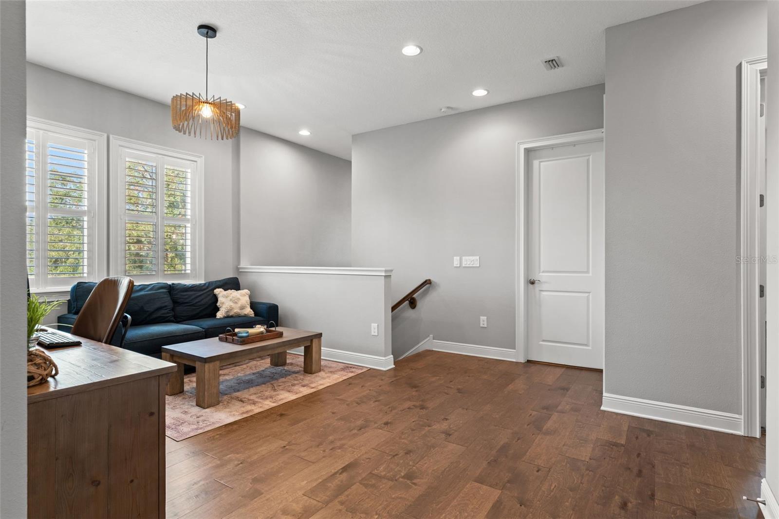 DAVIS ISLANDS PB10 PG52 TO 57 - Residential