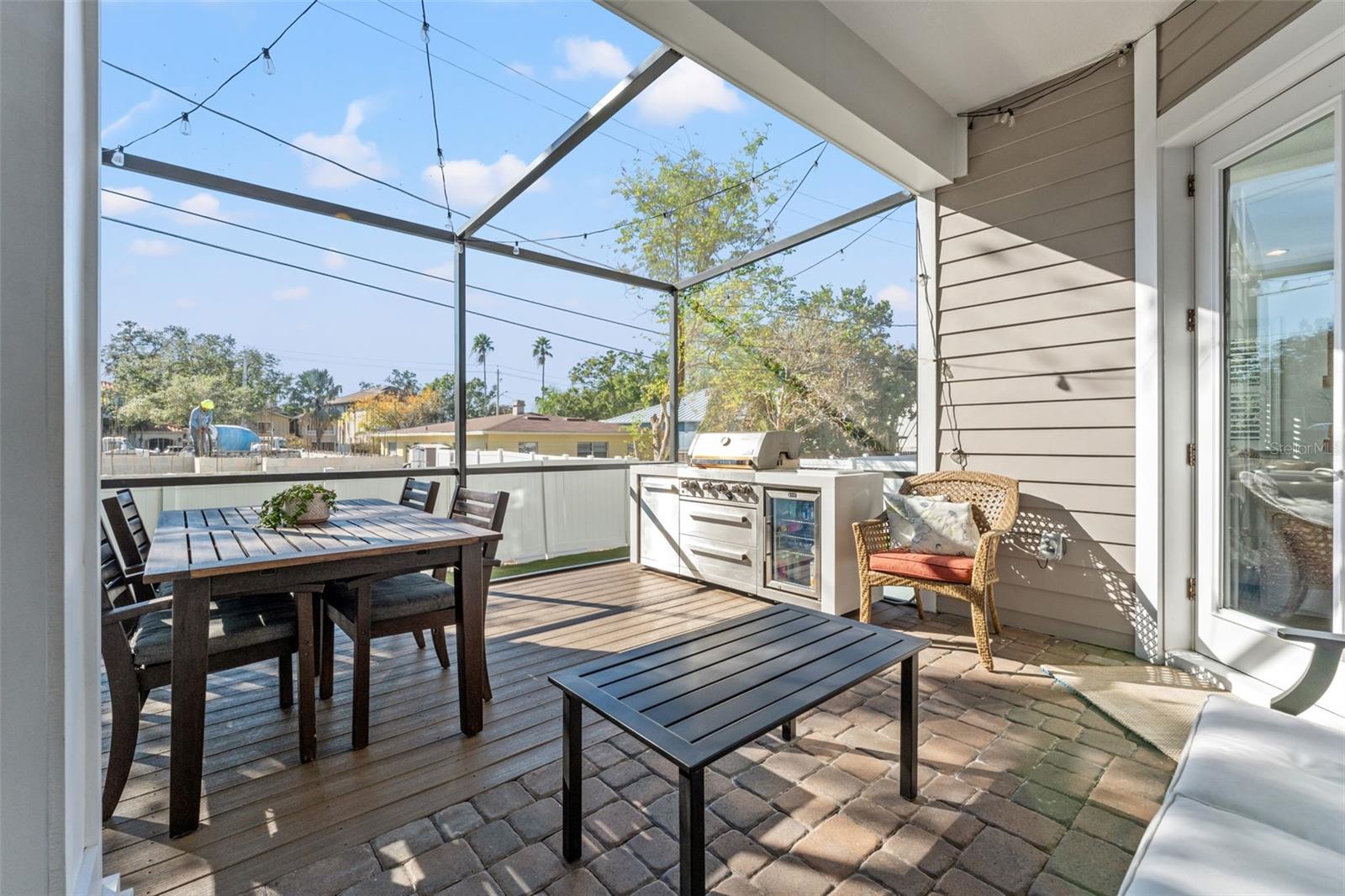 DAVIS ISLANDS PB10 PG52 TO 57 - Residential