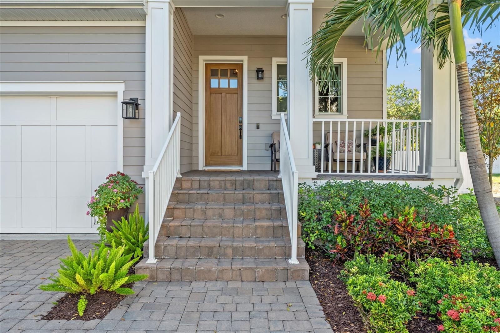 DAVIS ISLANDS PB10 PG52 TO 57 - Residential