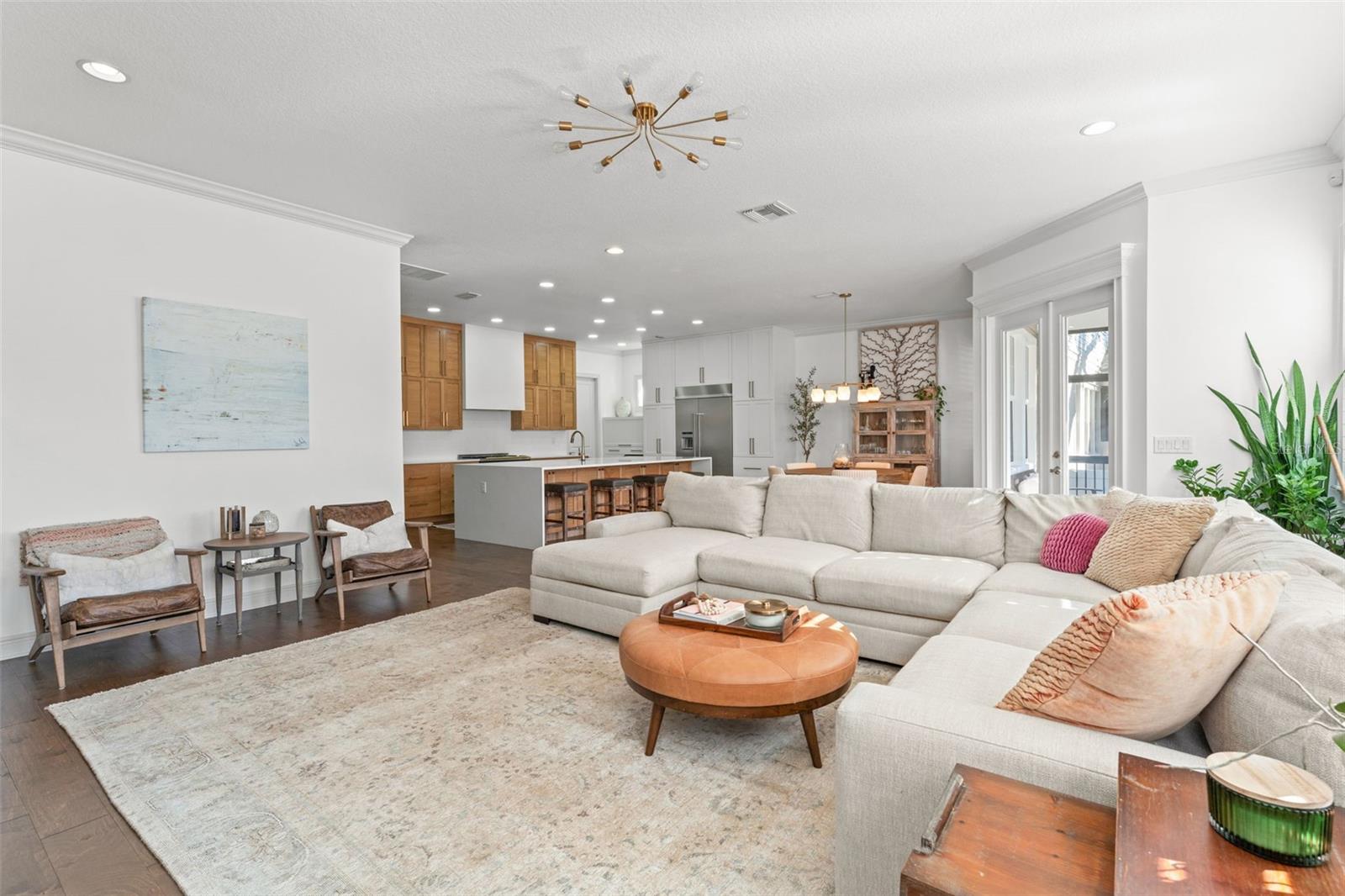 DAVIS ISLANDS PB10 PG52 TO 57 - Residential