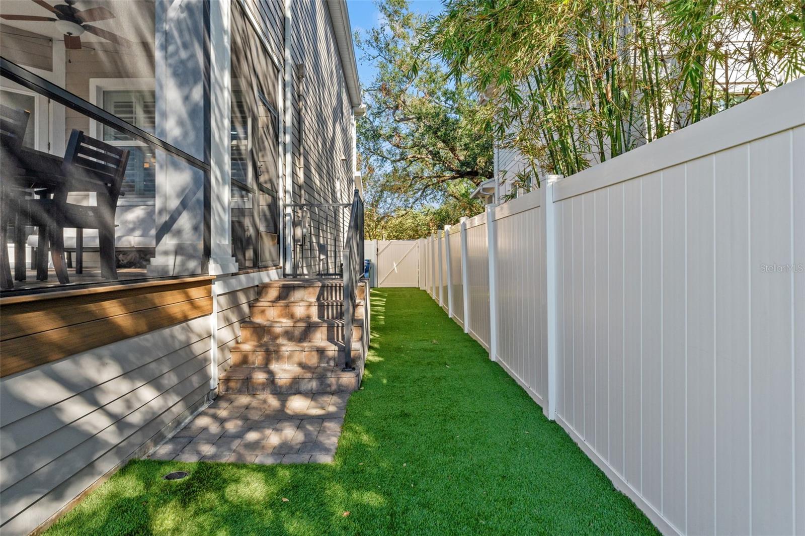 DAVIS ISLANDS PB10 PG52 TO 57 - Residential