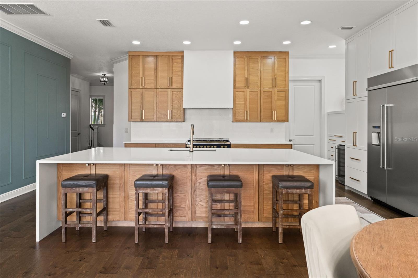 DAVIS ISLANDS PB10 PG52 TO 57 - Residential