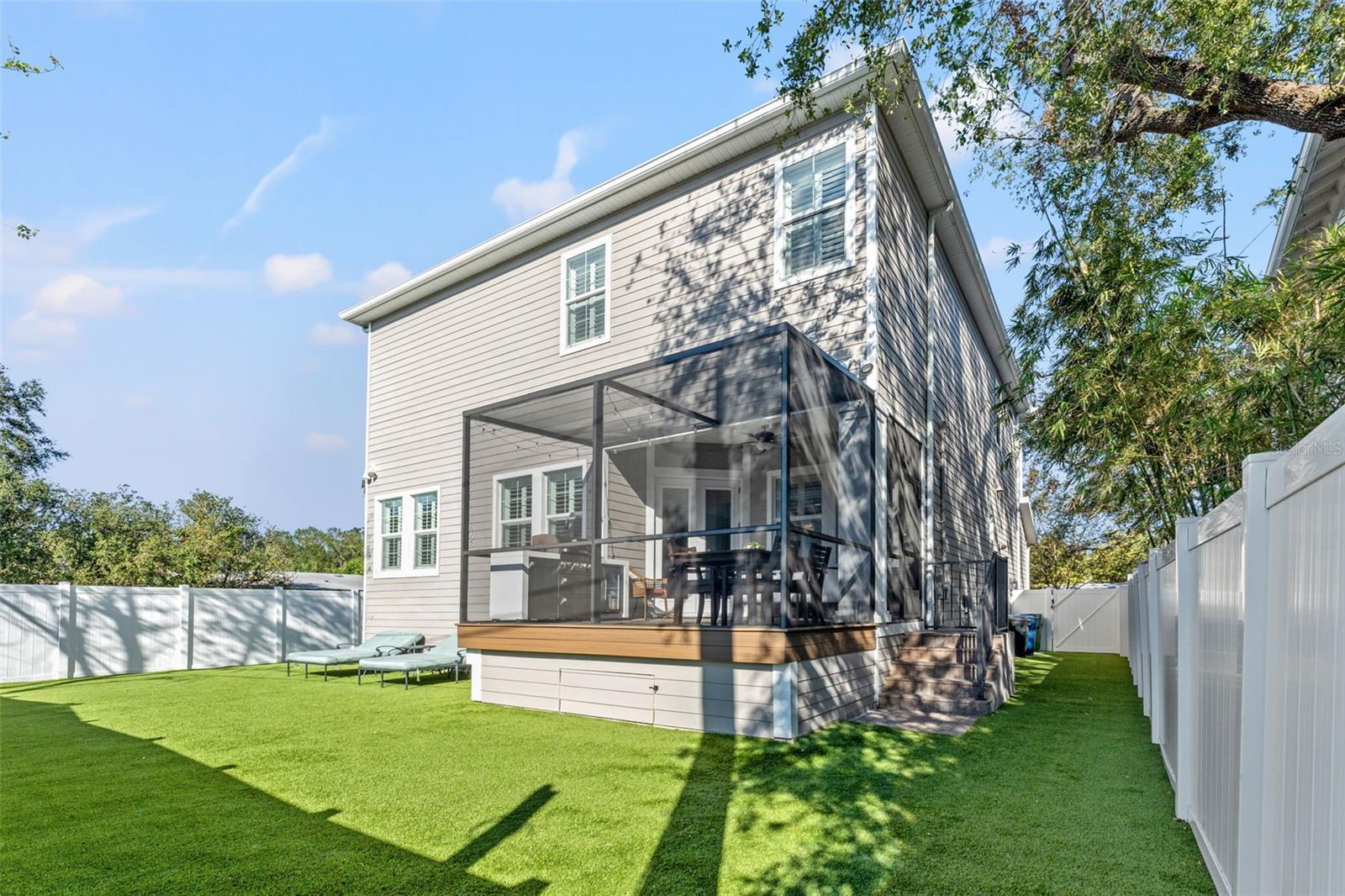 DAVIS ISLANDS PB10 PG52 TO 57 - Residential